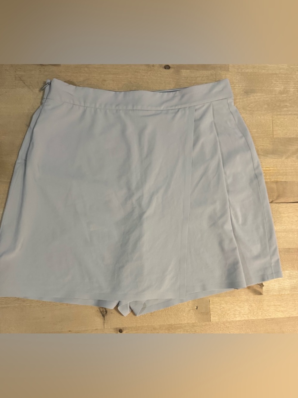 Athleta light gray faux wrap Skort Shorts